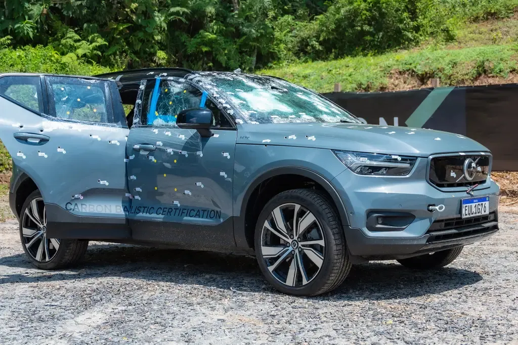 Teste de blindagem: vimos de perto o tiroteio que atesta a qualidade